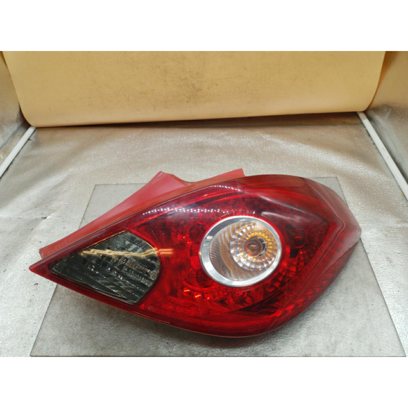 Feu arriere principal droit (feux) OPEL CORSA D Photo n°1