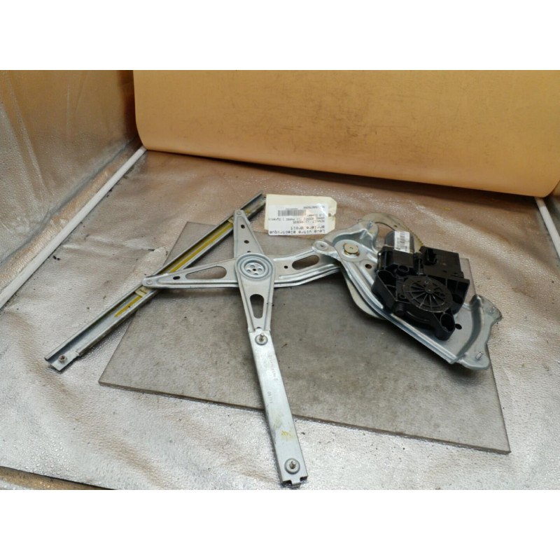 Leve vitre electrique arriere droit RENAULT GRAND SCENIC 3 Photo n°1