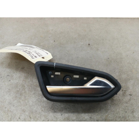 Poignee interieur arriere droit RENAULT CLIO 5