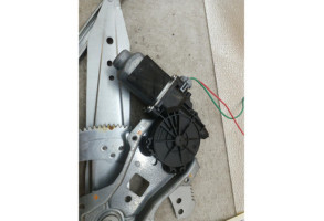 Leve vitre electrique arriere droit NISSAN NOTE 1 Photo n°2