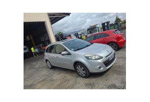 Interrupteur de leve vitre arriere droit RENAULT CLIO 3 Photo n°3