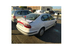 Vase de lave glace SEAT TOLEDO 2 Photo n°8