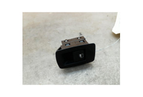 Interrupteur de leve vitre arriere droit BMW SERIE 1 F20 Photo n°2