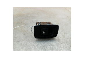 Interrupteur de leve vitre arriere gauche BMW SERIE 1 F20 Photo n°2