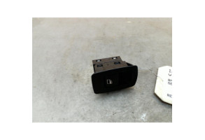 Interrupteur de leve vitre arriere gauche BMW SERIE 1 F20 Photo n°2