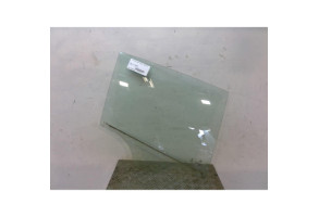 Vitre arriere droit BMW SERIE 1 F20 Photo n°1