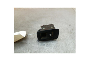 Interrupteur de leve vitre arriere droit BMW SERIE 3 F31 Photo n°2
