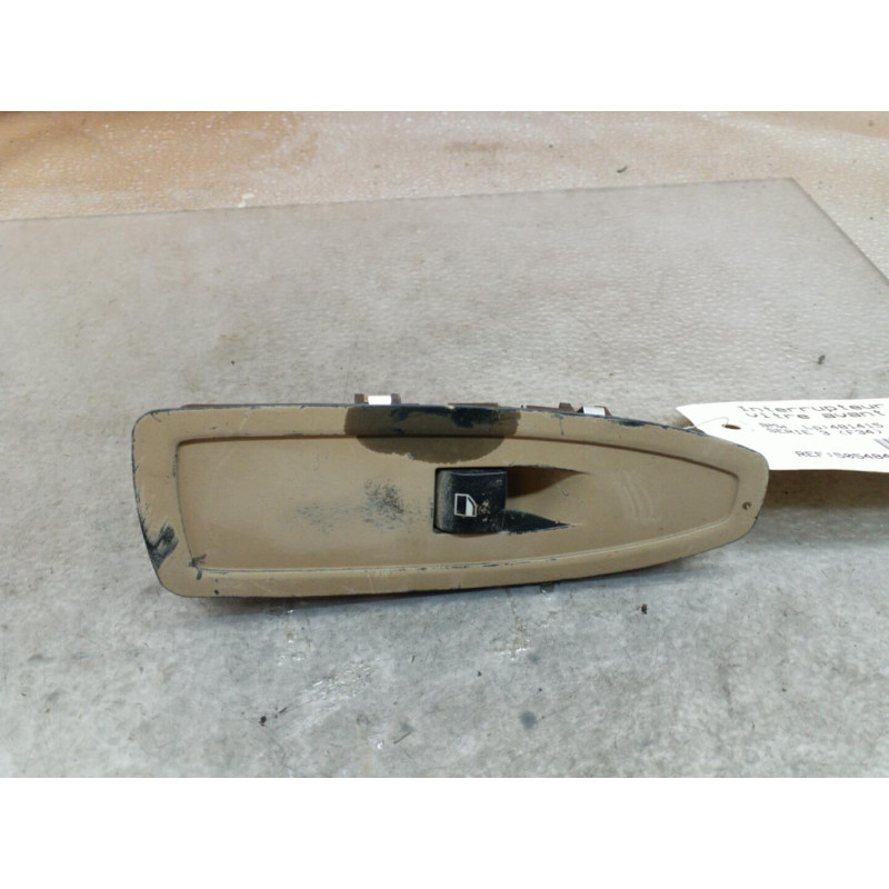 Interrupteur de leve vitre avant droit BMW SERIE 3 F31 Photo n°1
