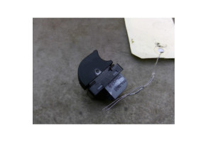 Interrupteur de leve vitre arriere droit AUDI A3 2 Photo n°1