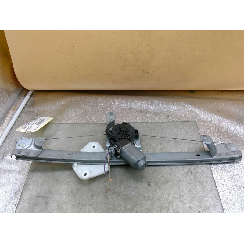 Leve vitre electrique avant droit DACIA LOGAN 1 Photo n°1