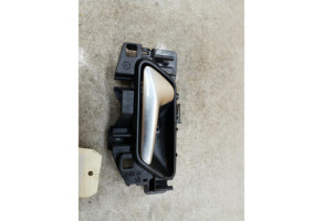 Poignee interieur arriere gauche PEUGEOT 308 2 SW Photo n°2