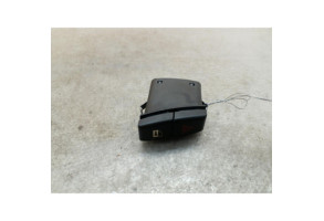 Bouton de warning BMW SERIE 5 E60 Photo n°1
