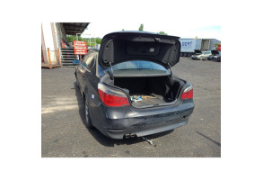 Feu arriere stop central BMW SERIE 5 E60 Photo n°5