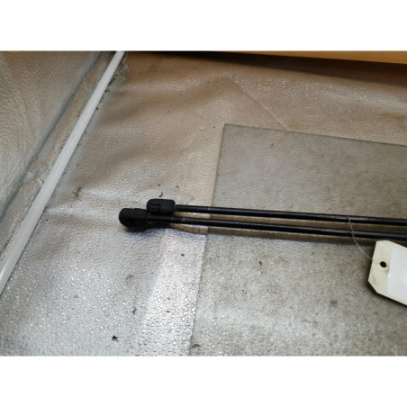Verin de coffre RENAULT MEGANE 3