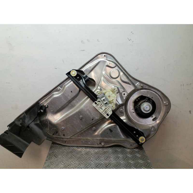 Leve vitre electrique arriere droit MERCEDES CLASSE C 204 Photo n°1