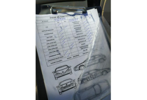 Malle/Hayon arriere MERCEDES CLASSE CLK 209 Photo n°8