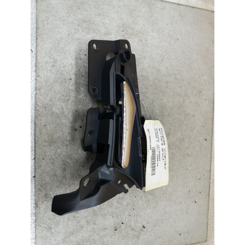 Poignee interieur arriere droit MERCEDES CLASSE E 211 Photo n°1
