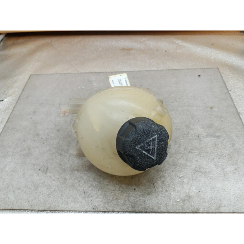 Vase d'expansion PEUGEOT 3008 1 Photo n°1