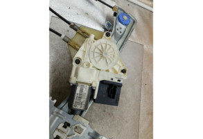 Leve vitre electrique arriere droit RENAULT MEGANE 3 Photo n°2