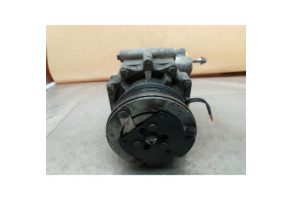 Compresseur clim FORD FIESTA 6 Photo n°3