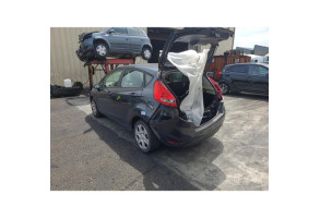 Compresseur clim FORD FIESTA 6 Photo n°13