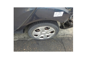 Compresseur clim FORD FIESTA 6 Photo n°15