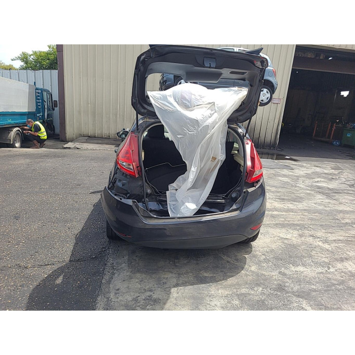Compresseur clim FORD FIESTA 6 Photo n°16
