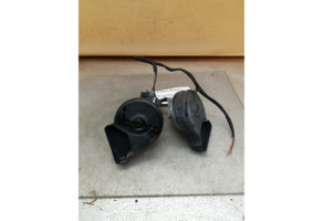 Avertisseur/Klaxon MERCEDES CLASSE E 212 Photo n°1