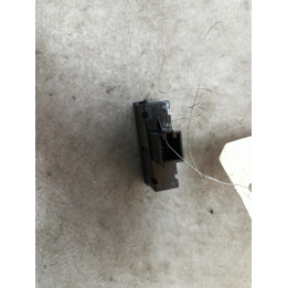 Bouton de warning AUDI A6 3 Photo n°1