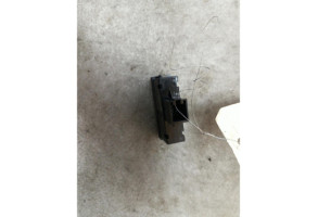 Bouton de warning AUDI A6 3 Photo n°1
