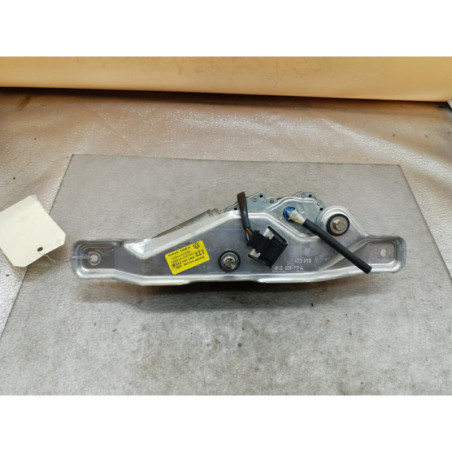 Moteur essuie glace arriere VOLKSWAGEN POLO 3