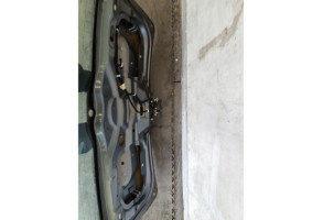 Malle/Hayon arriere FIAT IDEA Photo n°3