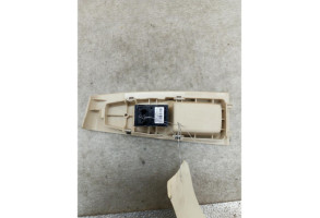 Interrupteur de leve vitre avant droit BMW SERIE 2 F45 ACTIVE Photo n°2