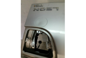 Malle/Hayon arriere SEAT LEON 1 Photo n°2