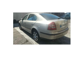 Anti brouillard gauche (feux) SKODA OCTAVIA 2 Photo n°3