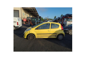 Moteur essuie glace arriere PEUGEOT 107 Photo n°12