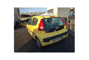 Moteur essuie glace arriere PEUGEOT 107 Photo n°17