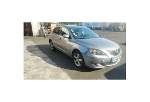 Feu arriere stop central MAZDA 3 1 Photo n°14