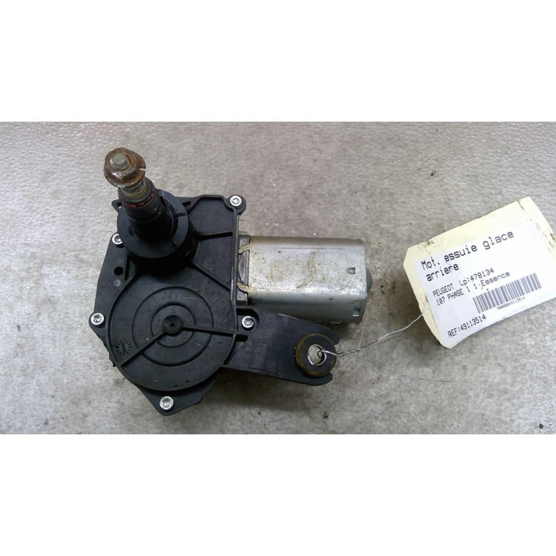 Moteur essuie glace arriere PEUGEOT 107 Photo n°1