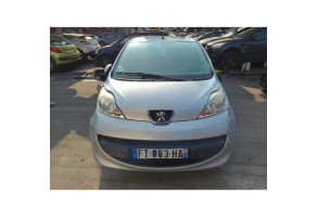 Moteur essuie glace arriere PEUGEOT 107 Photo n°6