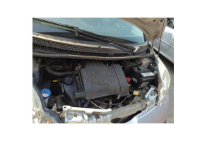 Moteur essuie glace arriere PEUGEOT 107 Photo n°12