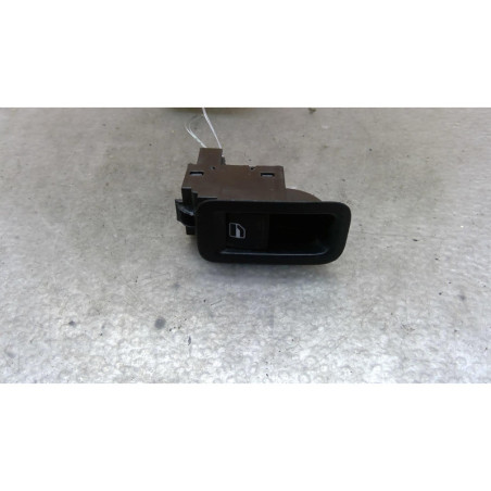 Interrupteur de leve vitre arriere gauche VOLKSWAGEN POLO 5