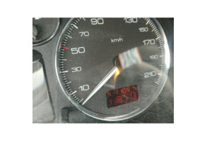 Vitre arriere droit PEUGEOT 307 Photo n°3