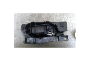 Poignee interieur arriere gauche PEUGEOT 208 1 Photo n°2