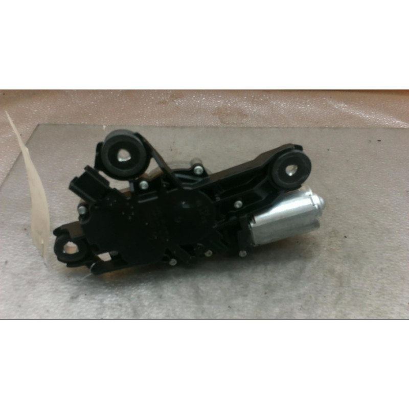 Moteur essuie glace arriere MAZDA 3 1 Photo n°1