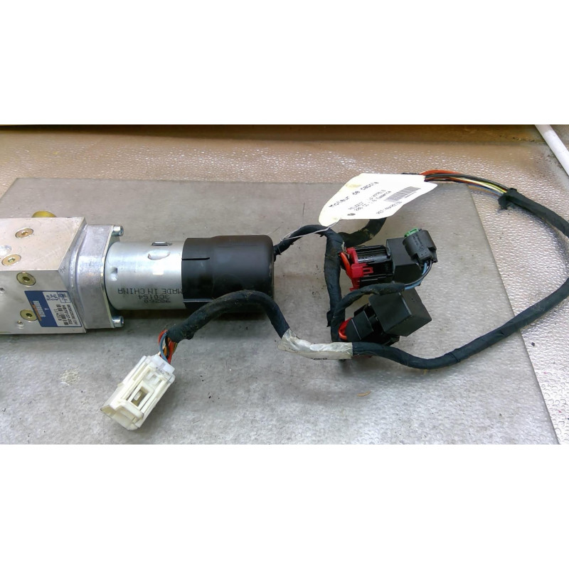 Moteur de capote PEUGEOT 206 Photo n°1