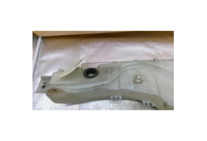 Vase de lave glace FORD FOCUS 2 Photo n°2
