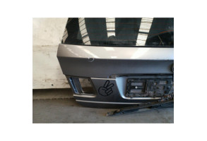 Malle/Hayon arriere BMW SERIE 3 E46 Photo n°3