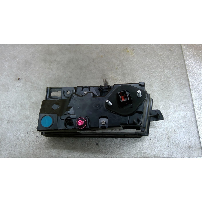 Feu arriere secondaire gauche (feux) LAND ROVER RANGE ROVER 2 EVOQUE Photo n°1
