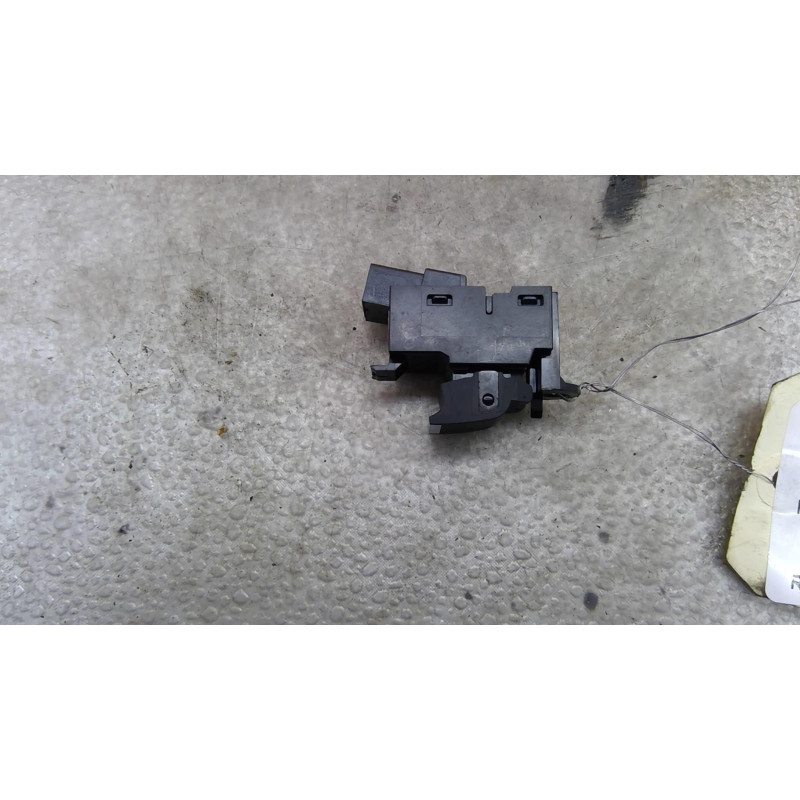 Interrupteur de leve vitre arriere droit LAND ROVER RANGE ROVER 2 EVOQUE Photo n°1